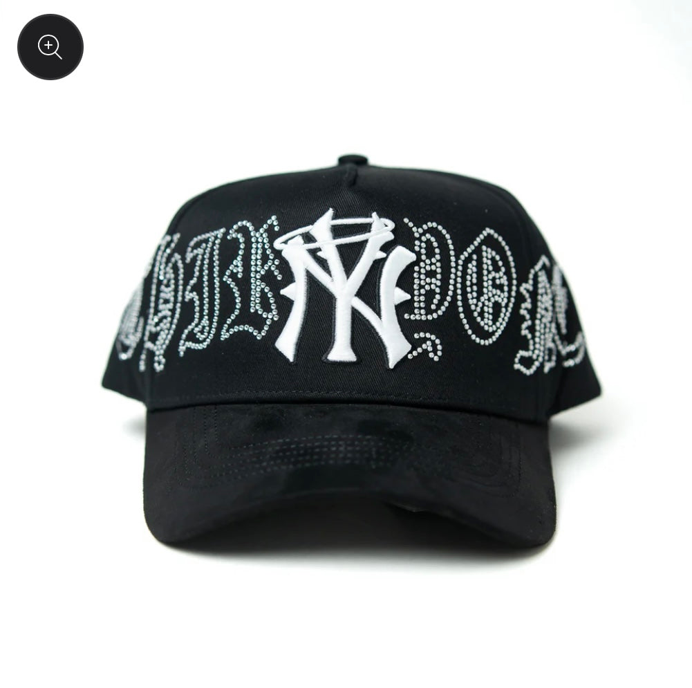 31 Hats "Crystals"