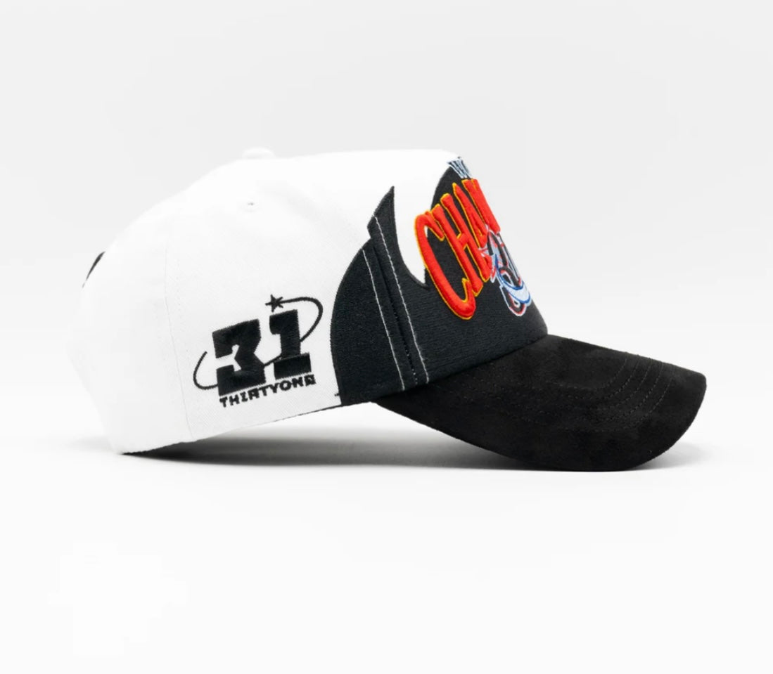 31 Hats "Champions"