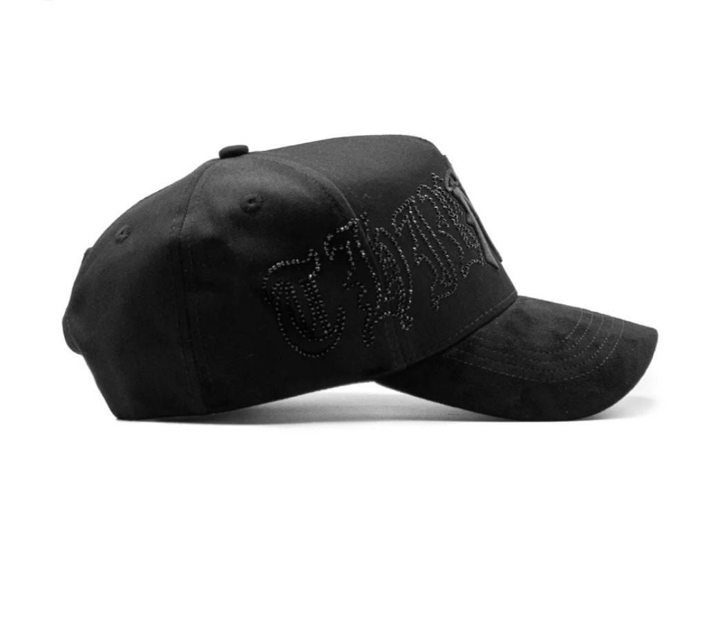31 Hats "Crystal Black"
