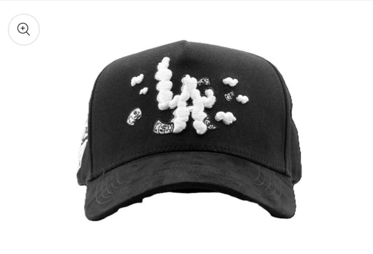 31 Hats "Clouds Black"