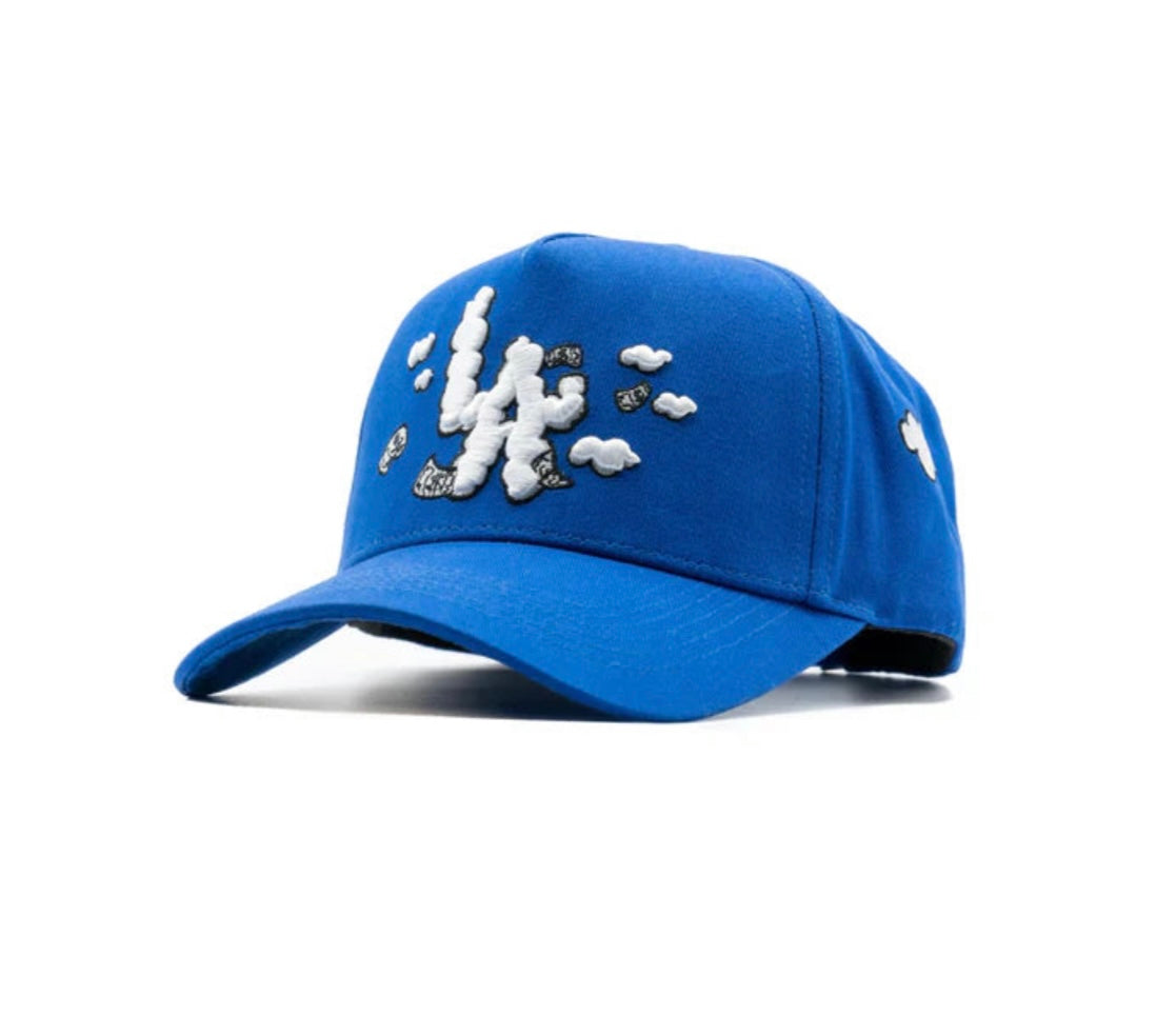 31 Hats "Clouds Azul"